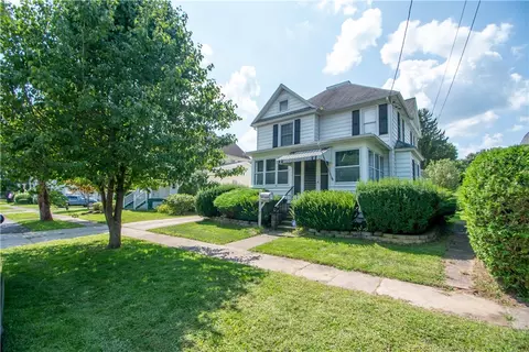 23 West St, Waterloo, NY 13165
