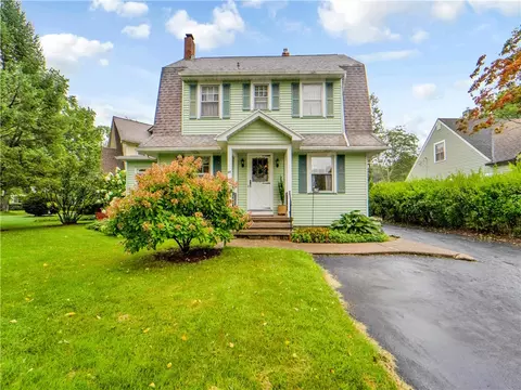 69 Seminole Way, Rochester, NY 14618