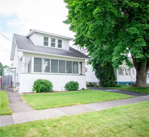 223 West Ave, East Rochester, NY 14445