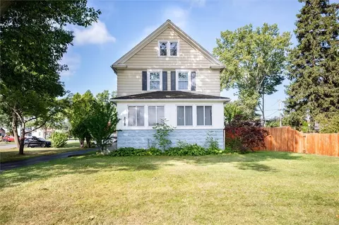 275 Howard Rd, Gates, NY 14606