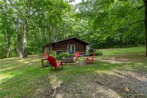 1923 Shay Rd, Naples, NY 14512