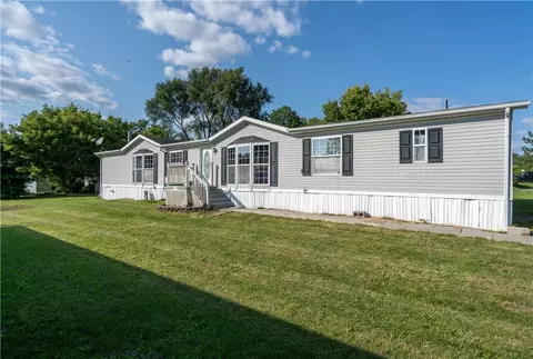 31 Handsome Lake Dr, Caledonia, NY 14423