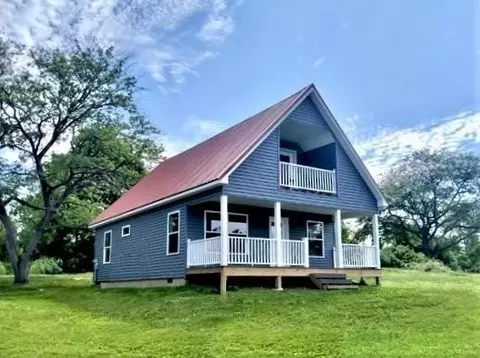 142 Main St, Kendall, NY 14476