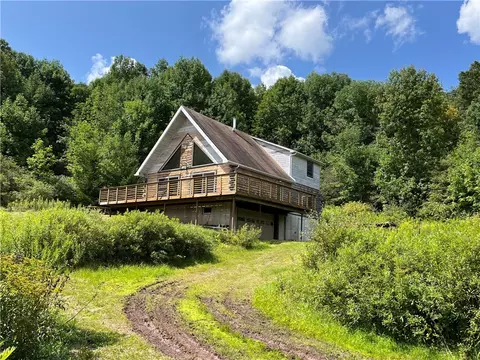 620 Woodland Hills Rd, Andes, NY 13731