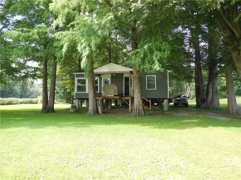 1214 Stickles Lane Ext, Conquest, NY 13140