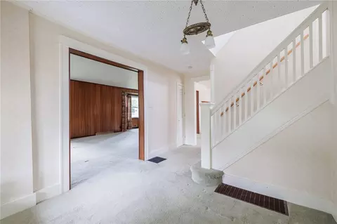 871 Helendale Rd, Irondequoit, NY 14609 photo 8