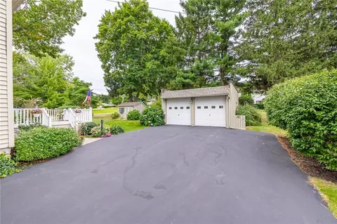 871 Helendale Rd, Irondequoit, NY 14609 photo 36