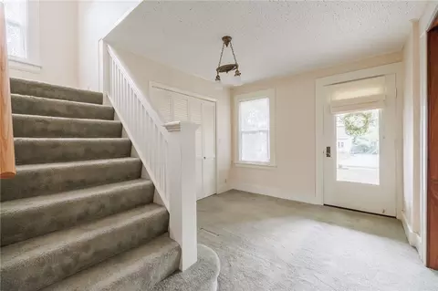 871 Helendale Rd, Irondequoit, NY 14609 photo 9