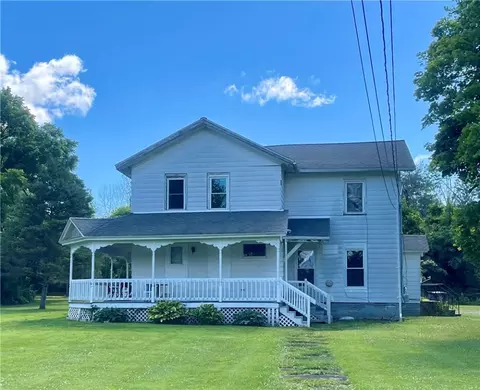 39 Stevenson St, Seneca Falls, NY 13148