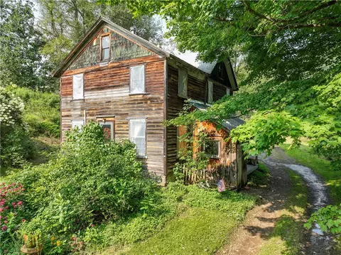 1352 County Highway 16, Delhi, NY 13753