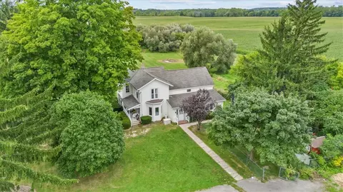16653 Hinds Rd, Holley, NY 14470