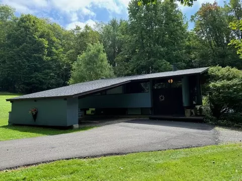 33 Windover W, Wellsville, NY 14895