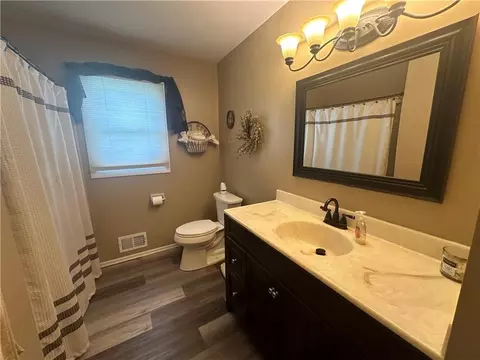 23 Markie Dr E, Gates, NY 14606 photo 8