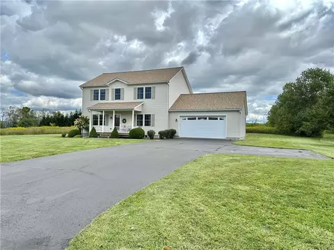 24 Cole Dr, Norwich, NY 13815