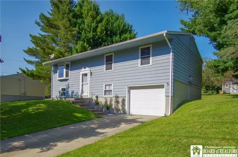 321 E Virginia Blvd, Jamestown, NY 14701