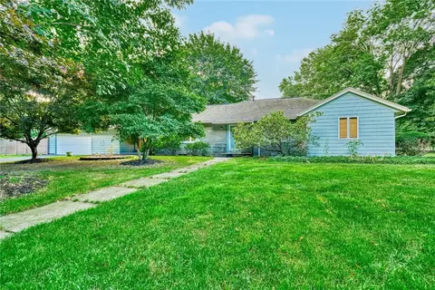 135 Milford Rd, Rochester, NY 14625
