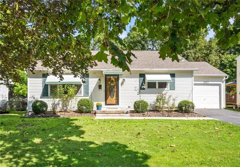 3253 East Ave, Caledonia, NY 14423