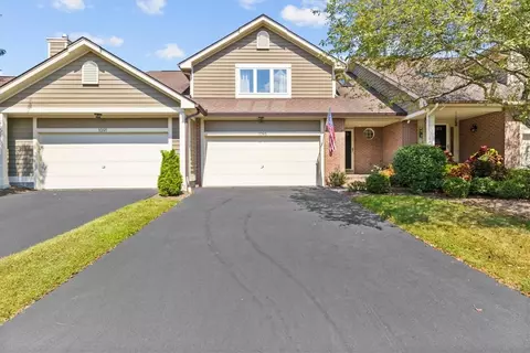 1095 Hillsboro Cove Cir, Webster, NY 14580