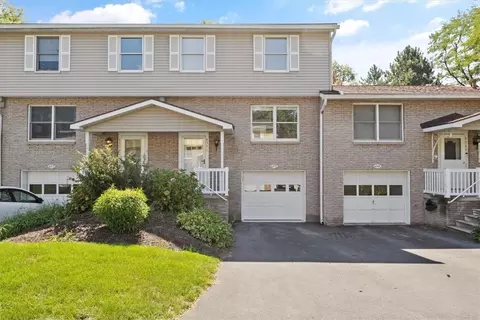 6371 Sterling Cir, Victor, NY 14564