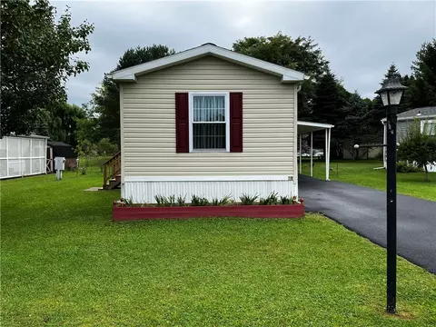1021 Waterloo-geneva Apt 87 Rd, Waterloo, NY 13165