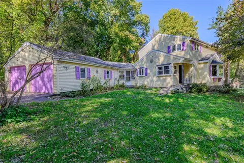 719 Thayer Rd, Perinton, NY 14450