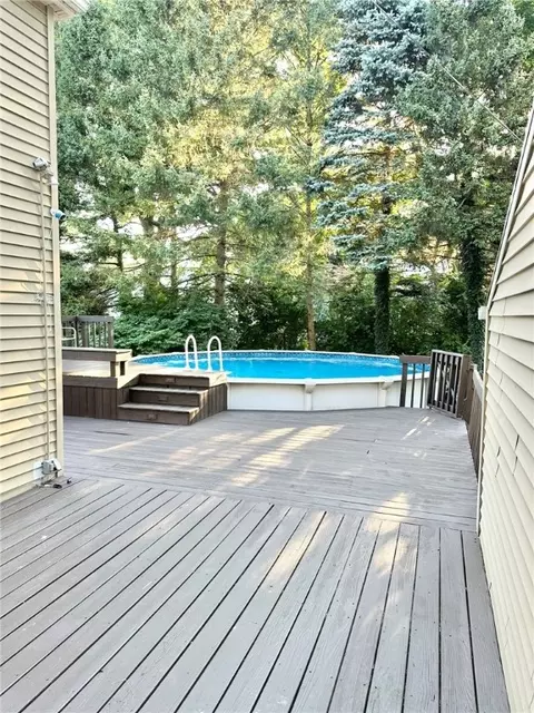 114 Tottenham Rd, Irondequoit, NY 14609 photo 29
