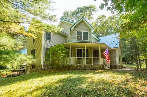 8311 Pardee Hollow Rd, Wayland, NY 14572