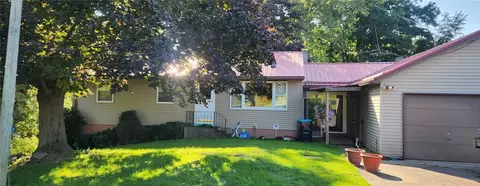 2924 Poplar Hill Rd, Lima, NY 14485