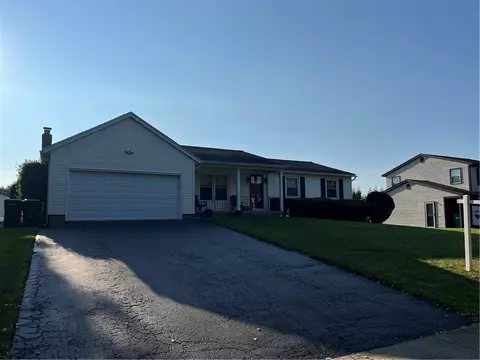 22 Woodshire Ln, Gates, NY 14606