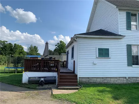 35 3rd St, Roulette, PA 16746 photo 4