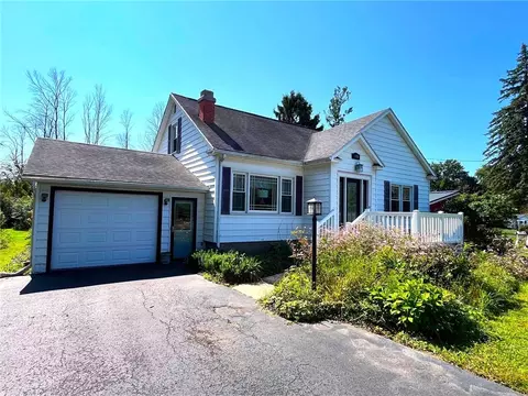 3930 Pearl Street Rd, Batavia, NY 14020