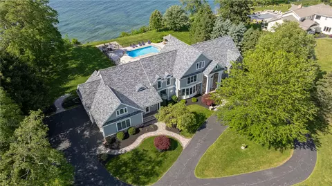1460 Lake Rd, Webster, NY 14580