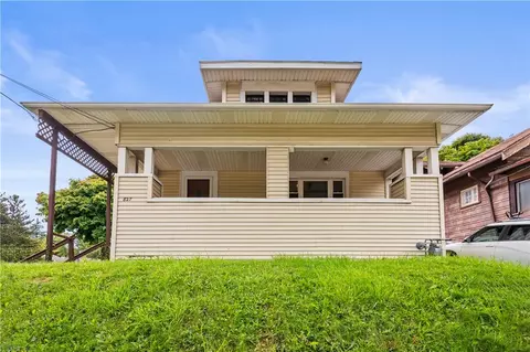 827 Ridgeway Ave, Rochester, NY 14615