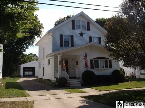 122 N 17th St, Olean, NY 14760
