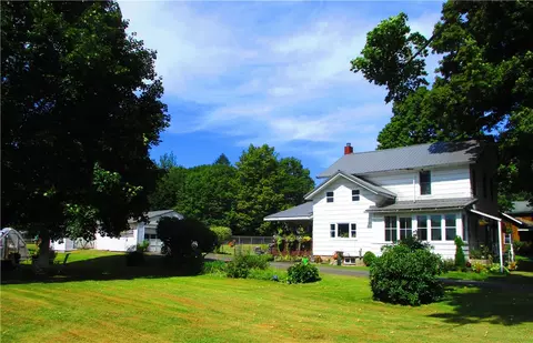 49 Maple Ave, Unadilla, NY 13849