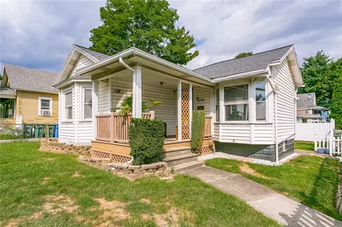 88 Sanford St, Rochester, NY 14620