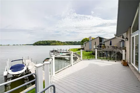 2 Bay Point Cir, Irondequoit, NY 14622 photo 42