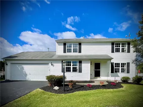 6439 Sharon Dr, Sennett, NY 13021