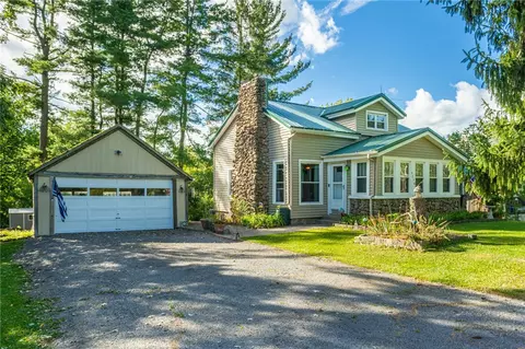 4958 Transit Rd, Barre, NY 14470
