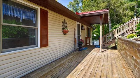 4236 W Bluff Dr, Jerusalem, NY 14478 photo 8