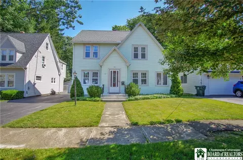 146 Hotchkiss St, Jamestown, NY 14701