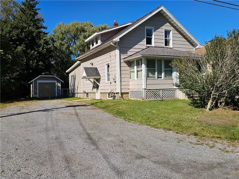 4021 Pearl Street Rd, Batavia, NY 14020