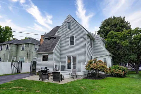 70 Stonehenge Rd, Irondequoit, NY 14609 photo 32