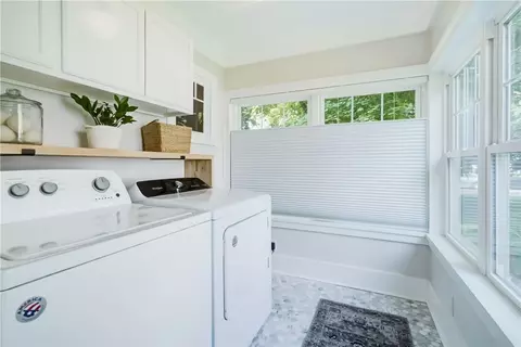 70 Stonehenge Rd, Irondequoit, NY 14609 photo 14