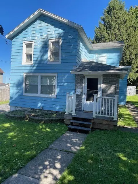 126 N Division St, Auburn, NY 13021