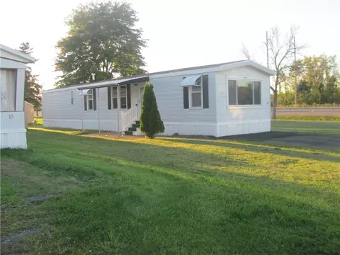 722 Route 104, Ontario, NY 14519