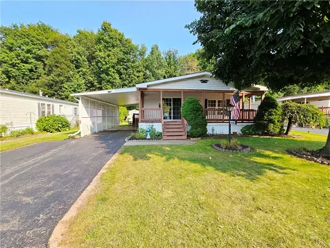 6348 Stillmeadow Way, Williamson, NY 14589