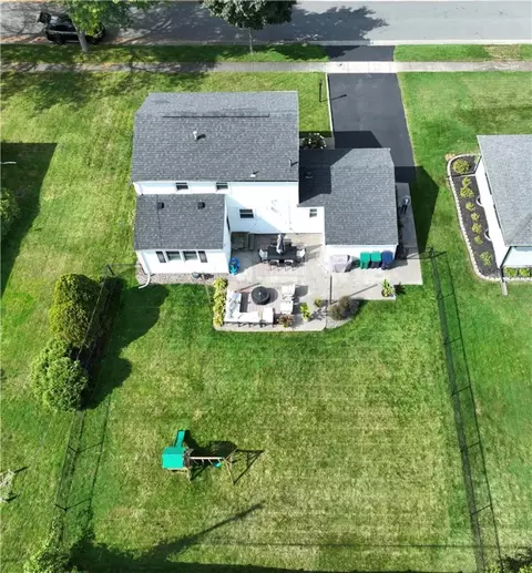14 Gladmar Dr, Irondequoit, NY 14622 photo 11