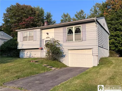 57 Collins Ave, Jamestown, NY 14701