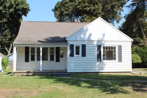 326 Brandon Rd, Irondequoit, NY 14622